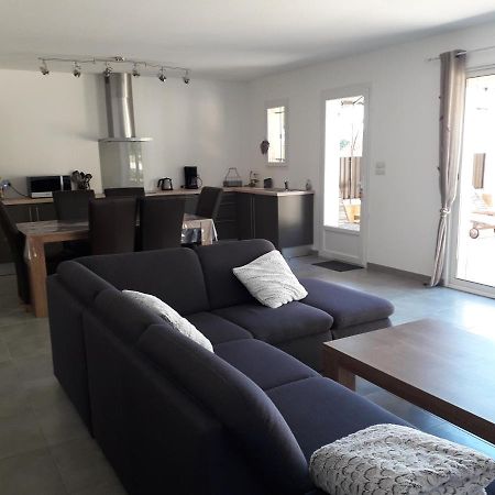 Petit Coin De Paradis Apartment Merindol Bagian luar foto