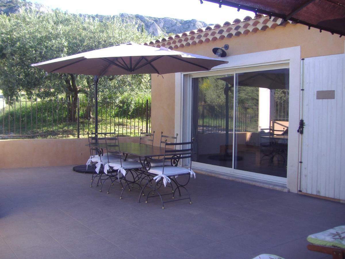 Petit Coin De Paradis Apartment Merindol Bagian luar foto