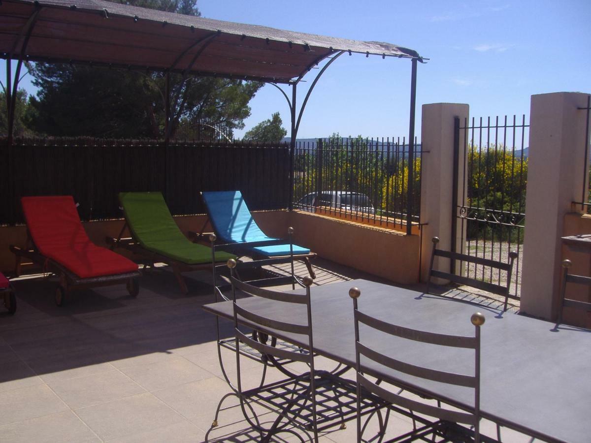 Petit Coin De Paradis Apartment Merindol Bagian luar foto